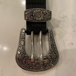 URBAN OUTFITTERS WESTERN BELT